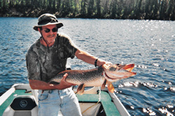 English River Accommodations - English Shores Outfitter and Resort Northern Fishing 
